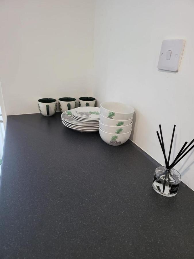 Fancy Basement Flat B Apartman London Kültér fotó
